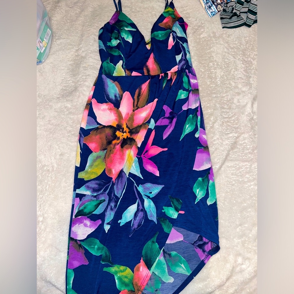 Floral dress with slit